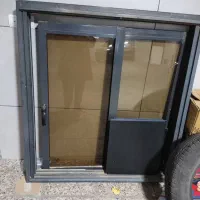 پنجره آلومینیومی( با شیشه)