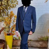 یک دست کت و شلوار پسرانه