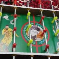 فوتبال دستی پایه دار