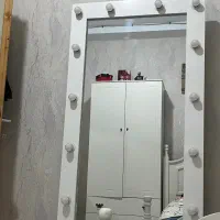 آینه قدی چرخ دار و آینه دار