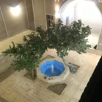 نیازمند خانواده دو نفره جوان جهت زندگی با سالمند