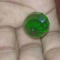 دو تا سنگ قیمتی یکی زمرد. و دومی کریستال درصد بالا|جواهرات|خاش, |دیوار