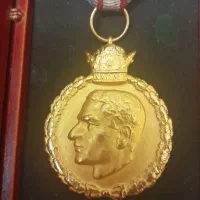 مدال پهلوی ،|کلکسیون اشیاء عتیقه|تهران, پردیسان|دیوار