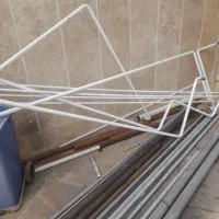 به یک شاگرد جهت لوله کشی گاز