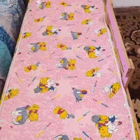 تخت بهمراه تشک|اسباب و اثاث بچه|کرمان, |دیوار