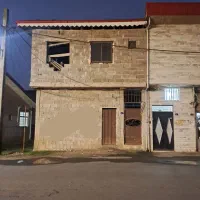 مغازه-به-همراه-سوئیت-50-متری-نیمه-ساز