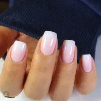 دستیار ناخنکار