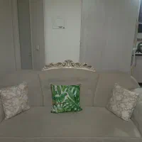 مبل نه نفره شیک و تمیز|مبلمان خانگی و میز عسلی|تهران, مجیدیه|دیوار