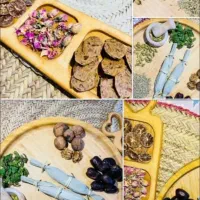 موستوک یک خرمای طعم دار و مقوی