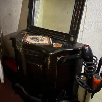 کنسول و اینه برنز کاری شده