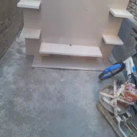 میز تلویزیون دیواری