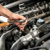 امداد و مکانیک سیار شبانه روزی