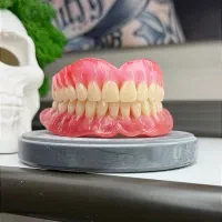 آموزش ساخت دندان مصنوعی در ارومیه