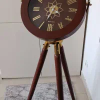 ساعت ایستاده