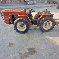 تراکتور گلدانی۲۳۰