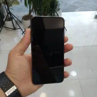 اپل iPhone 11 Pro Max با حافظهٔ ۲۵۶ گیگابایت