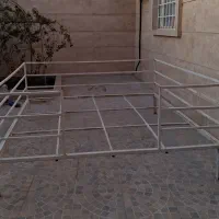 تخت آهنی ۲ متر در ۲ متر