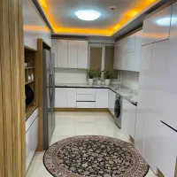 آپارتمان ۱۳۰ متری ولایت ۸ شهرکی با ۸۰۰ میلیون وام