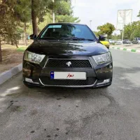 دنا پلاس سانروف مدل ۱۳۹۷ در حد