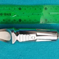 فلوت نو و بسیار زیبا فلزی|سازهای بادی|اراک, |دیوار