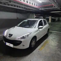 پژو ۲۰۷ پاناروما مدل ‌۱۴۰۱ درحد