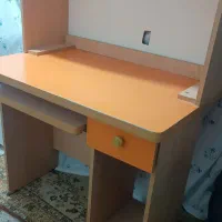 میز کامپیوتر و تحریر