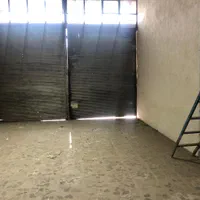 کارگاه تجاری  ۱۰۰ متری و مغازه 21متری