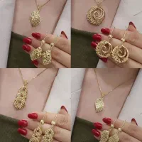 گوشواره و گردنی طرح طلا بدل|بدلیجات|همدان, |دیوار