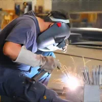 خدمات تخصصی جوشکاری سیار و رابیتس بندی ساختمان