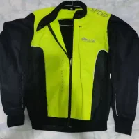 لباس و لوازم دوچرخه سواری