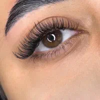 فقط هزینه مواد (اکستنشن مژه و لیفت ابرو و مژه)