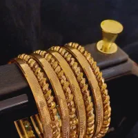 اینجا ست النگو شده ۷٪ درصد|جواهرات|شیراز, شاهچراغ|دیوار