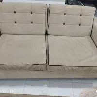 مبل راحتی به همراه جلو مبلی و عسلی