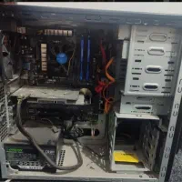 کامپیوتر به همراه میز و صندلی و باند|رایانه رومیزی|کرج, گلدشت|دیوار