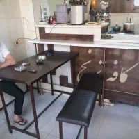 نیمکت و پیشخوان به فروش میرسد باهم و یا جدا جدا
