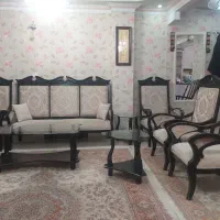 مبل ۷نفره و۲تامیزعسلی