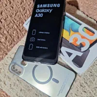 گوشی سامسونگ a30 در حد نو کاملا سالم و تمییز