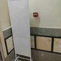 استند سالم و درحد