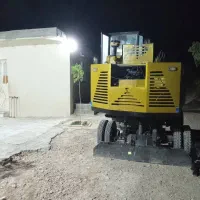 بیل مکانیکی فروشی با کار آماده