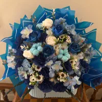 گل مصنوعی|گل مصنوعی|تهران, فلسطین (میدان انقلاب)|دیوار