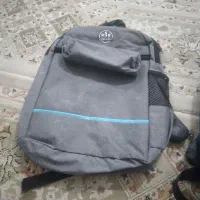 کیف کوله پشتی در دو رنگ