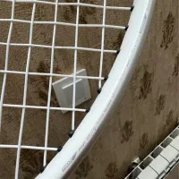 راکت تنیس در حد نو|تجهیزات ورزشی|رشت, گلسار|دیوار