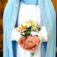 چادر عروس جواهردوزی و مرواریددوزی