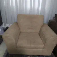 مبل تک نفره