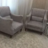 دو عدد مبل تکی درحد نو بدونه هیچ خراشی