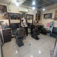 دکور و صندلی آرایشگاه مردانه یکجا فروشی