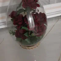 گل و گلدان شیشه ای