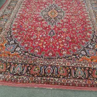 فرش دستباف سه در چهار تمیز در حد نو قیمت توافقی