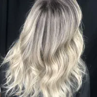 مجموعه تخصصی مراقبت و زیبایی تینامقدم و سارا ارفعی