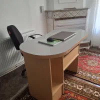 میز تحریر و صندلی